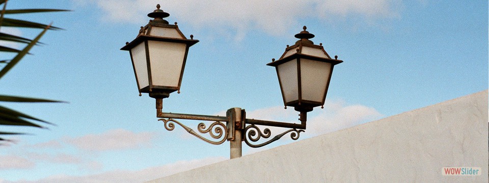 Strassenbeleuchtung_Fuerte